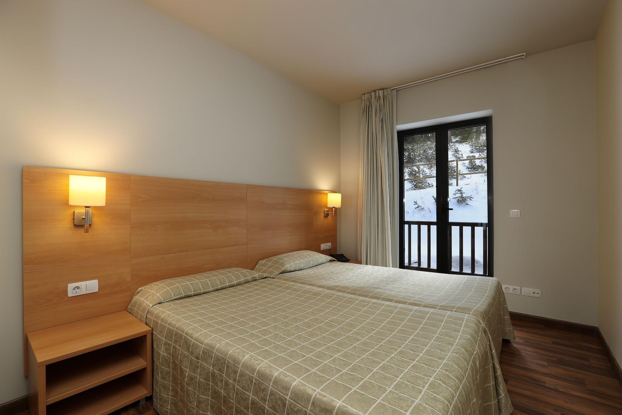 Guitart La Molina Aparthotel & Spa Bagian luar foto