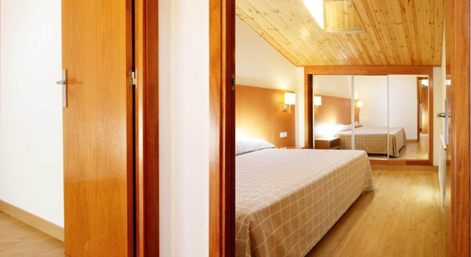 Guitart La Molina Aparthotel & Spa Bagian luar foto