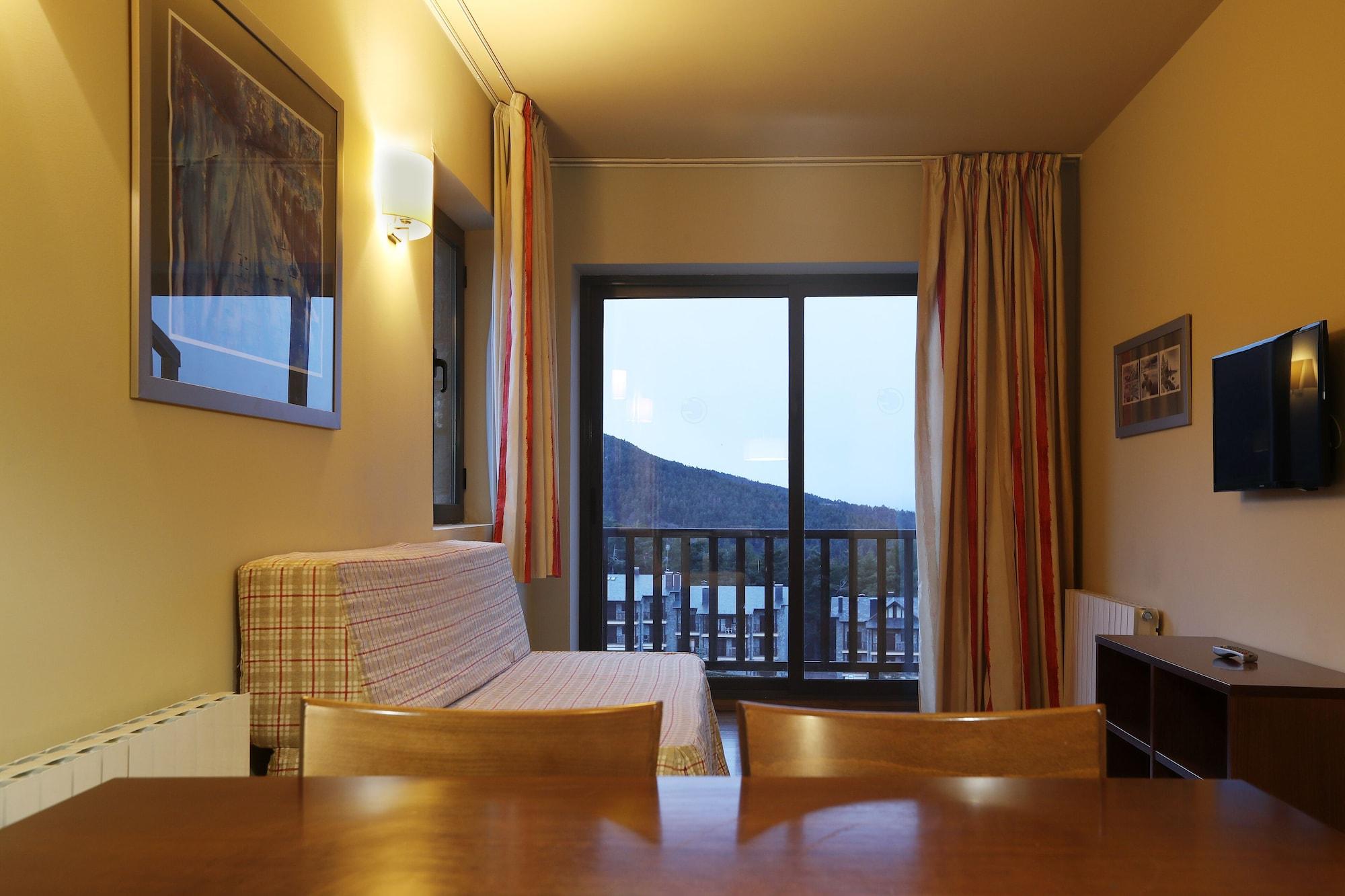 Guitart La Molina Aparthotel & Spa Bagian luar foto